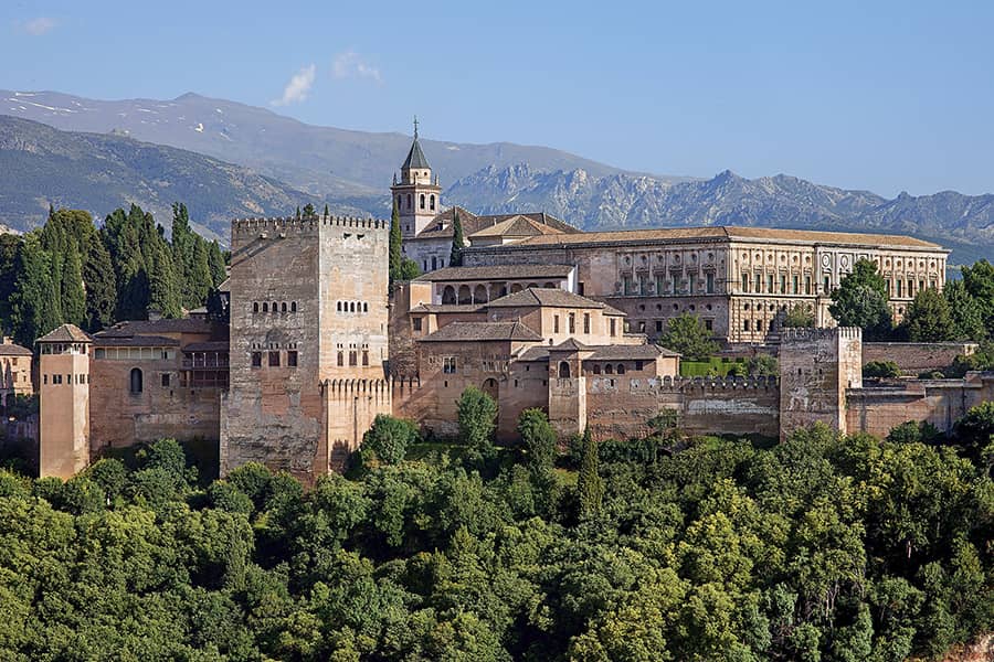 Découvrez l'histoire de l'Alhambra de Grenade